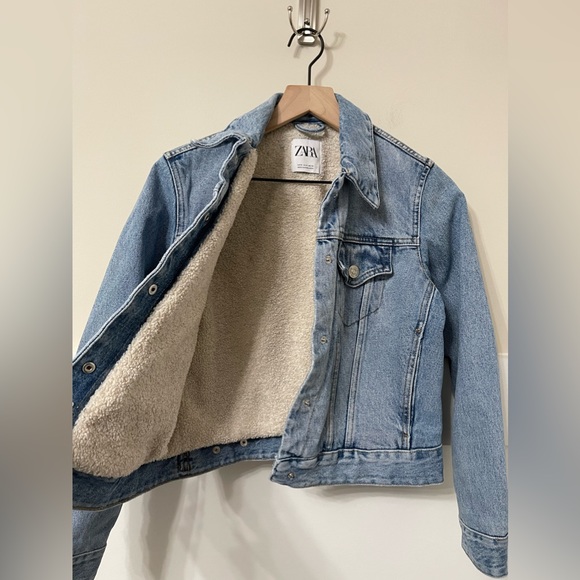 Zara Light Denim Wash Sherpa Jean Jacket Size Small - Picture 9 of 11